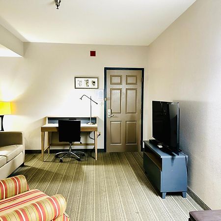 Radiant Inn And Suites 머프리스보로 외부 사진